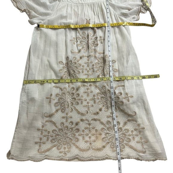 BCBG Max Azria Runway Embroidered Lightweight Cotton‎ Dress, Size M, Cream/White - Picture 13 of 15